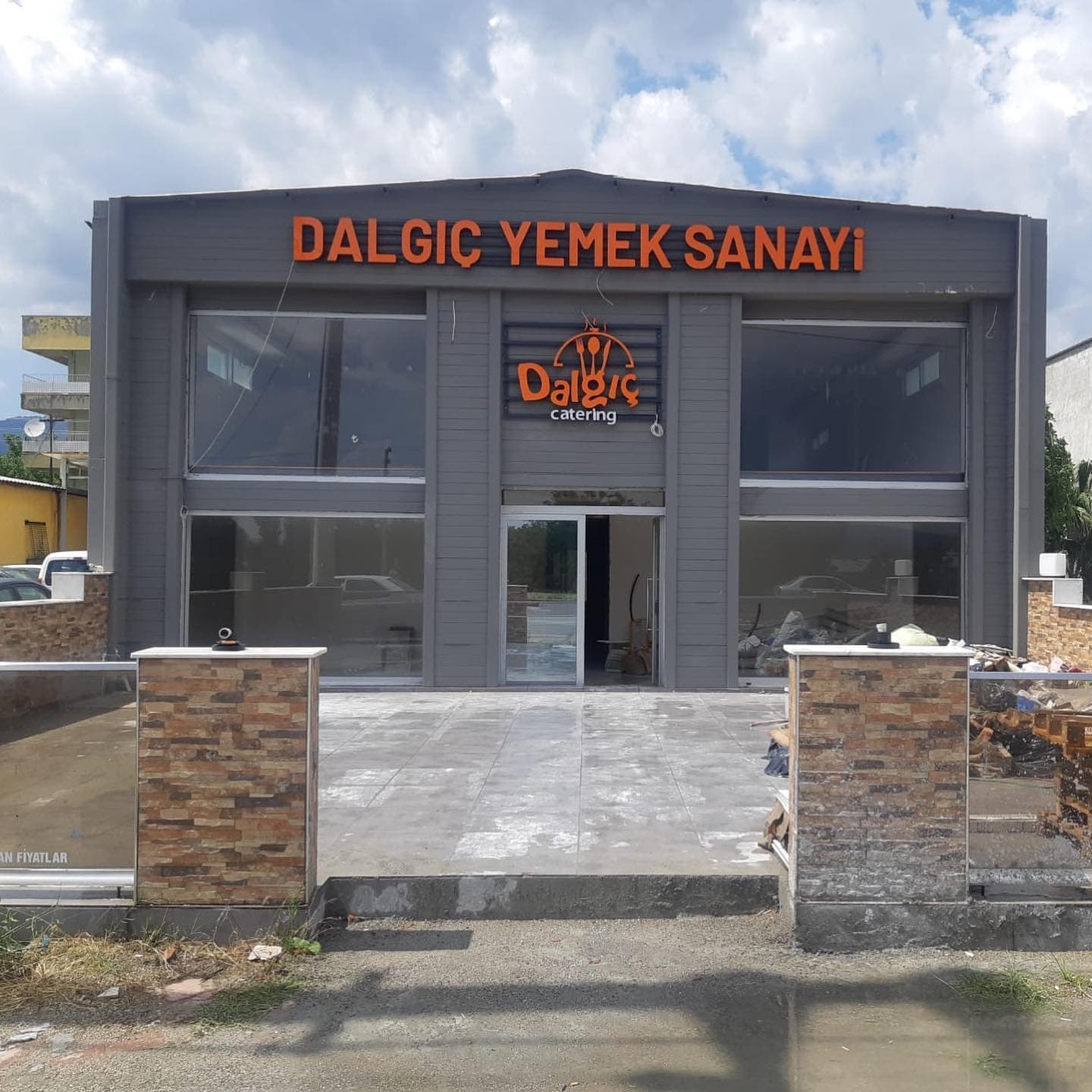 Dalgıç Catering — Cam Cephe