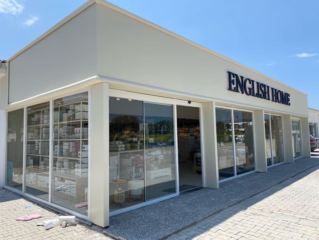 English Home — Cam Cephe