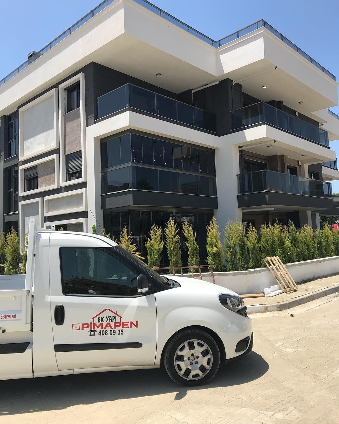 BK YAPI saha aracı ve cam balkon uygulaması
